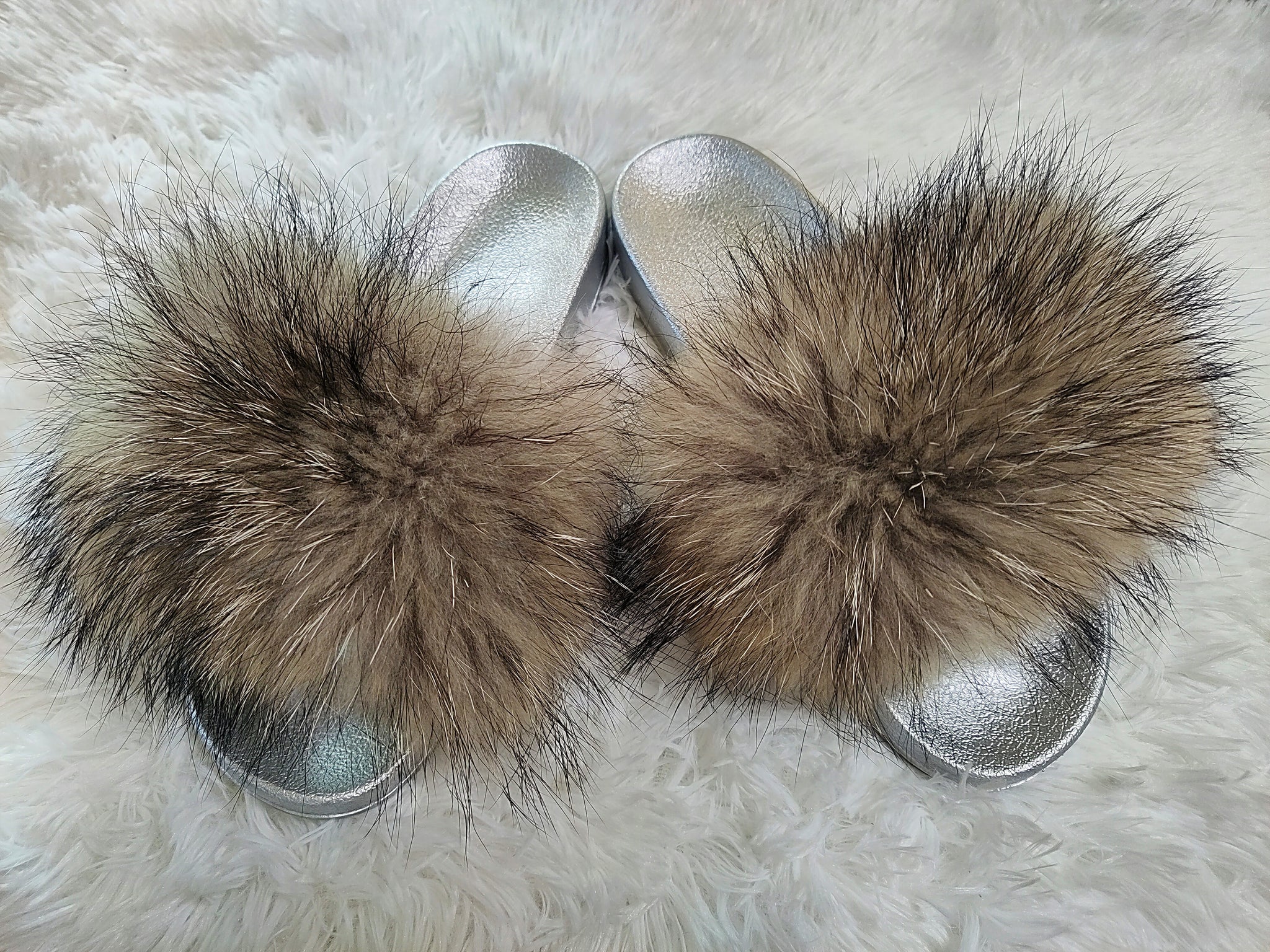 Fluffy Fur Slippers: Grey Raccoon
